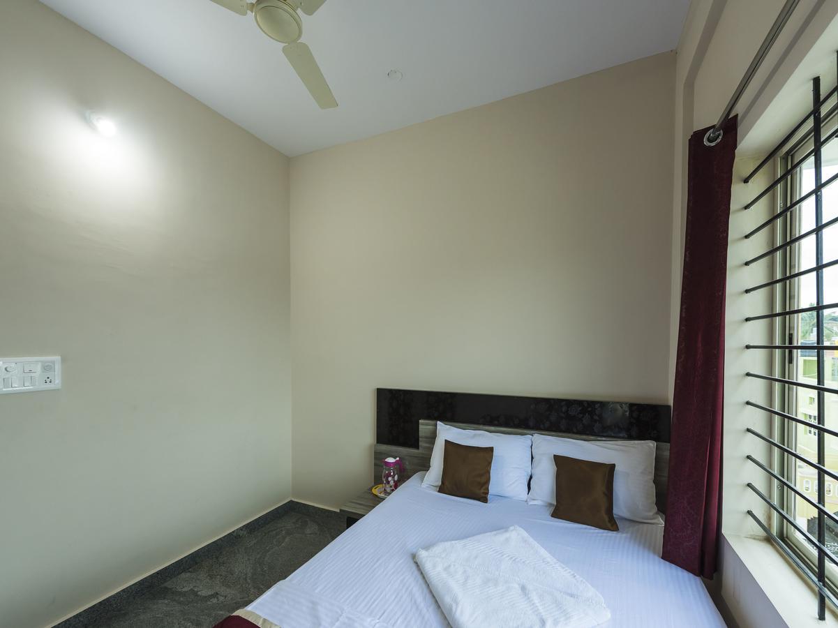 Oyo 9544 Hotel Crown Residency Mysore Eksteriør billede